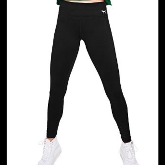 PINK Victoria's Secret Pants - 🎈🆕PINK Victoria’s Secret Yoga flat crop leggings